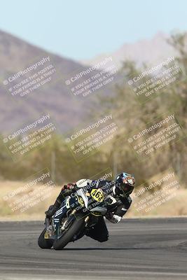 media/Nov-02-2025-CVMA (Sun) [[337aff29ab]]/Race 11-Amateur Supersport Open/
